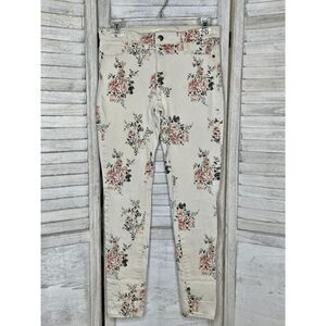 Taylor & Sage White Floral Skinny Jeans Size 7
